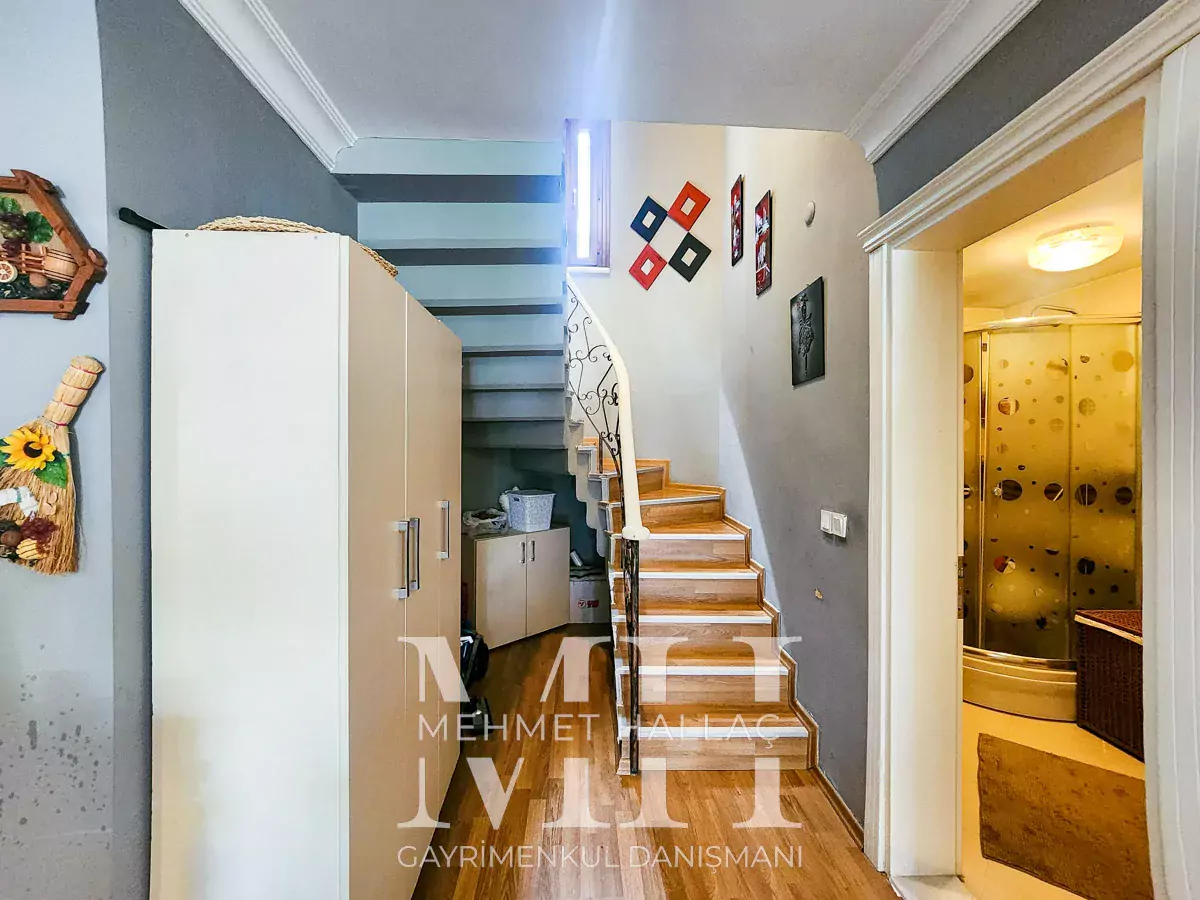 Tekirdağ Yeniçiftlikte Site İçinde 3+1 Villa