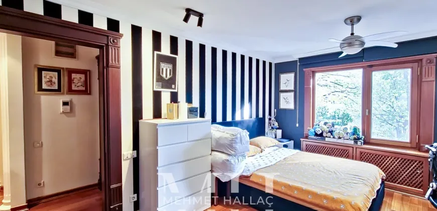 Bakırköy Florya’da Geniş Bahçeli ve Havuzlu 550 m² Lüks Villa