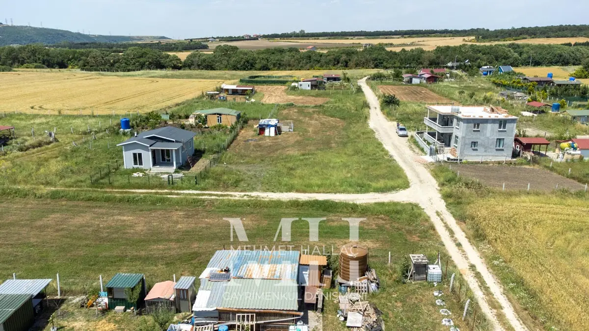 Çatalca Gökçeali Mahallesinde Merkeze Yakın 300 m2 Arsa Çatalca Gökçeali Mahallesinde Merkeze Yakın 300 m2 Arsa