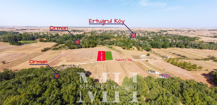 Kırklareli Lüleburgaz Ertuğrul Köyde 880 m2 Bağ Bahçe