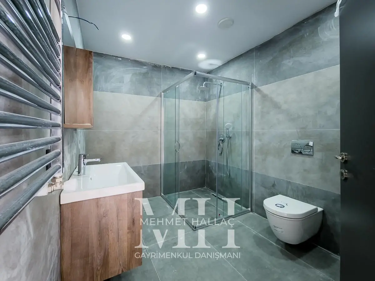 Büyükçekmece Sinanobada Müstakil 420 m2 Bahçeli Villa