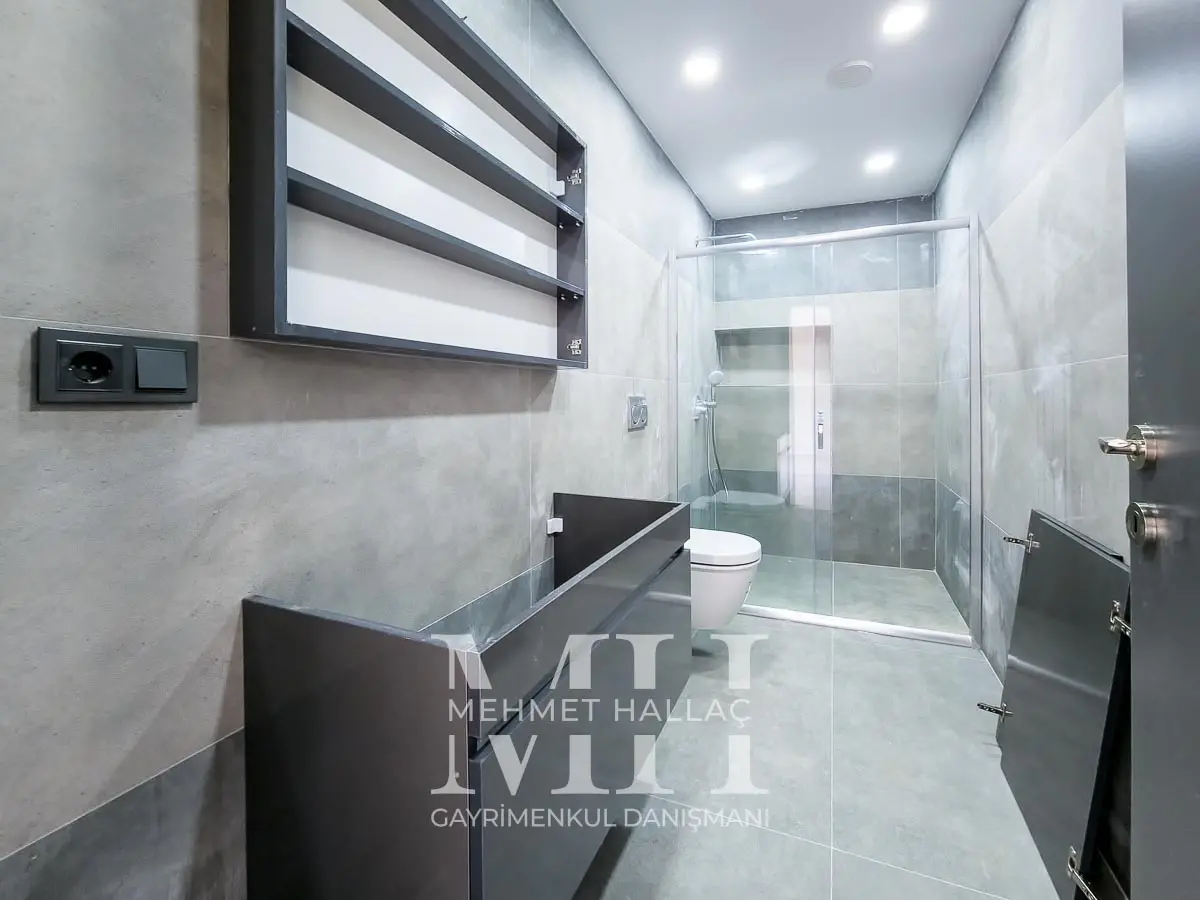 Büyükçekmece Sinanobada Müstakil 420 m2 Bahçeli Villa